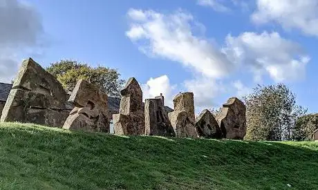 Photo de Scholes Henge