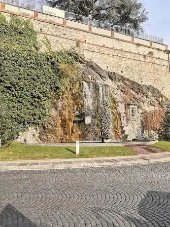 Fontana Camillo Olivetti