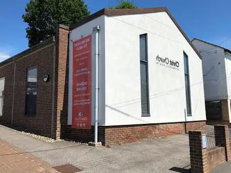 Photo de Christ Church Haywards Heath