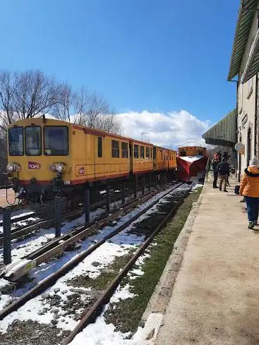 Photo de Le Petit Train Jaune