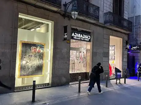Photo de Funky art gallery