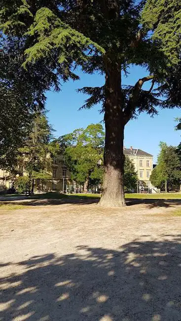 Photo de Monument Chabas