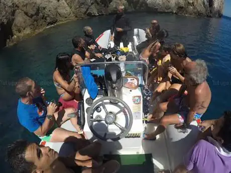 Ajòò dive