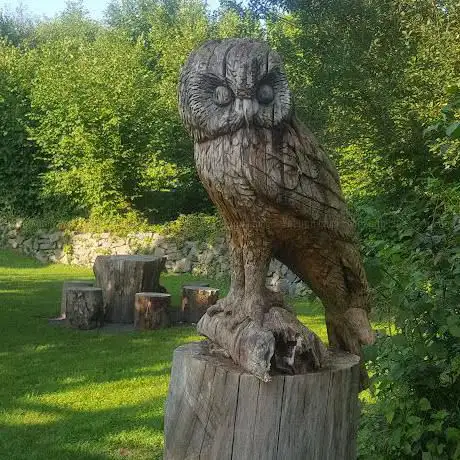 Photo de Park (Skulpturweg) - an den Ufern der Reuss