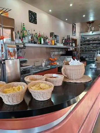 Bar Break