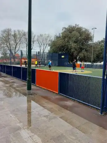 Photo de Cruyff Court Esplugues