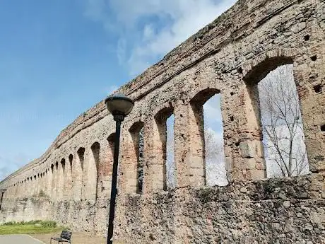 Photo de San Lázaro Roman Baths
