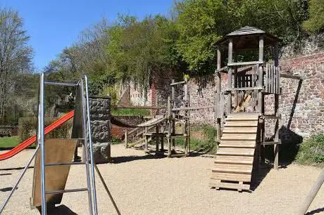 Aire de jeu - Thuin