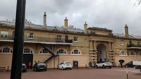 Photo de The Royal Mews Buckingham Palace