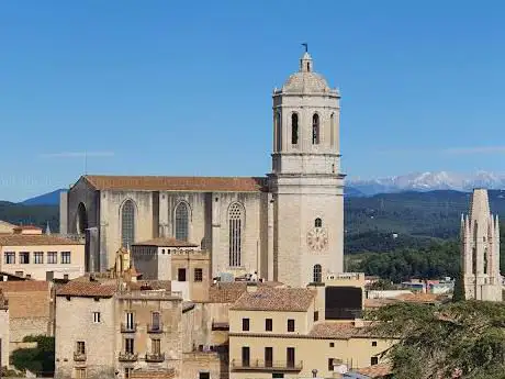 Photo de Torre del General Peralta