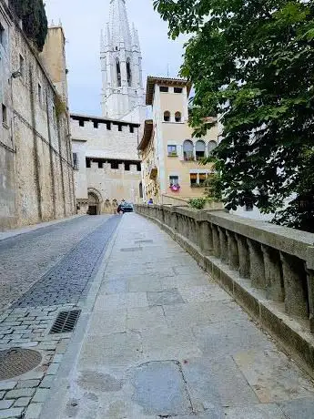 Photo de Girona Tours