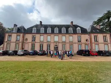 Château De Fontaine La Guyon