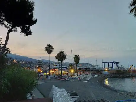 Photo de Spiaggia Antenna San Martino
