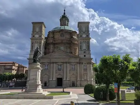 Tomba del Re Vittorio Emanuele III e della Regina Elena del Montenegro