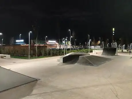 Photo de Caserta Skatepark McDonald's