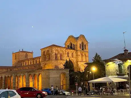 Photo de GuÃas Ãvila