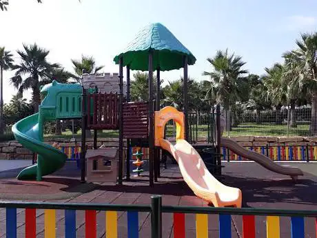Photo de Parque Infantil Público