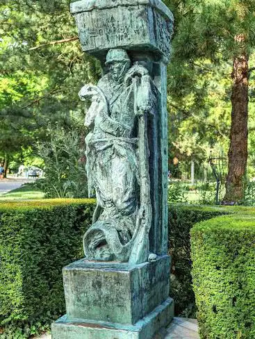 Louis Pergaud Statue de Bronze