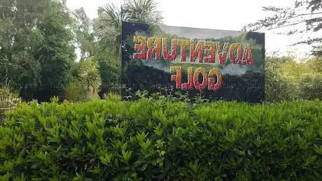 Photo de Adventure Golf
