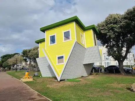Photo de Upside Down House Partnership - Clacton-on-Sea