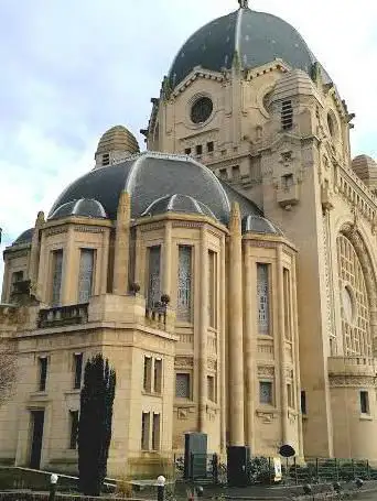Photo de Saint Martin Catholic Church at Hénin-Beaumont