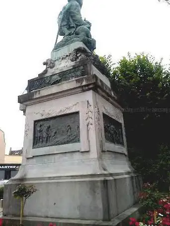 Caudry War Memorial