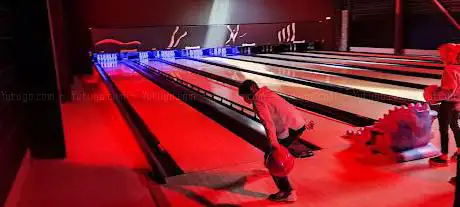 Krake'n bowling