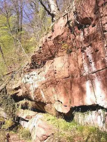 Photo de Saarbrücker Oberer und Mittlerer Felsenweg