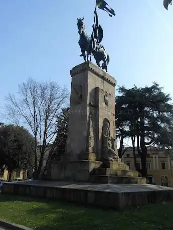 Photo de La Patria Vincitrice