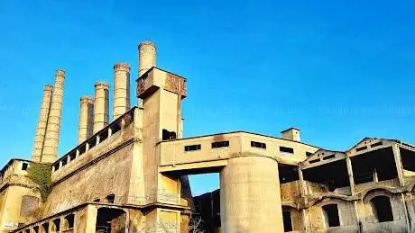 Photo de Ex cementificio Italcementi di Alzano Sopra