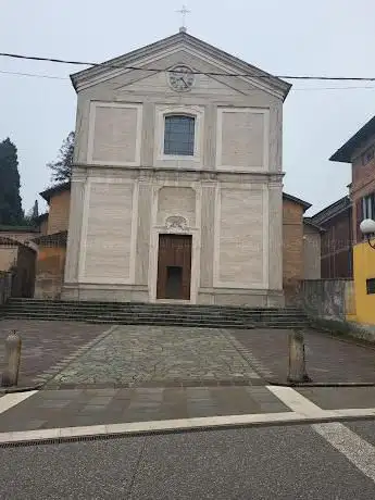 Photo de Church of Saint John Baptist