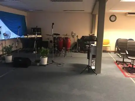 Photo de Christ Apostolic Church int.