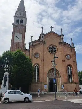Photo de Parish Of S.S. Gervasio E Protasio Di Carpenedo