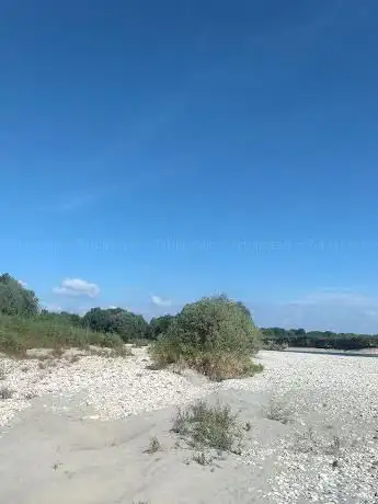Spiaggetta sull'Adige