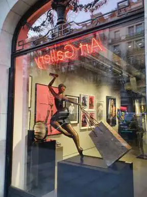 7Art Gallery by Art Photo Expo @Le R​oyal Monceau Raffles Paris