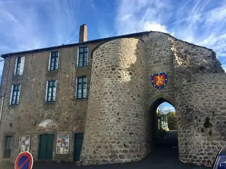 Photo de Église Saint-Jouin (Mauléon)