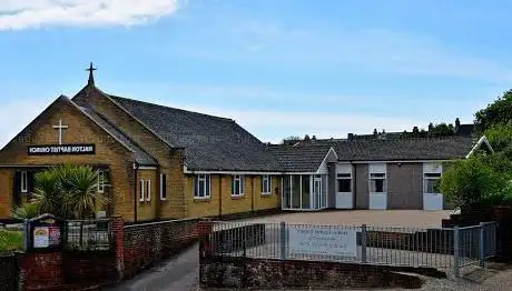Photo de Halton Baptist Church
