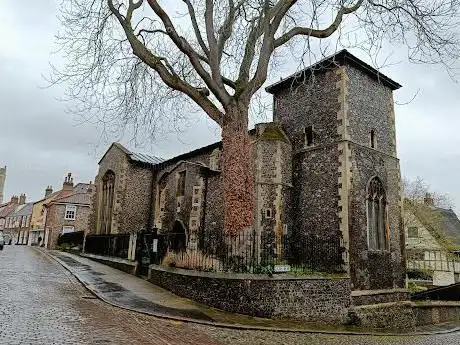 Photo de Hungate Medieval Art