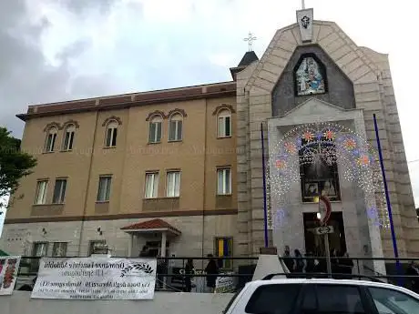 Photo de Chiesa San Giuseppe Artigiano