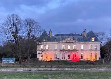 Photo de The Château de Longchamp - Good Planet Foundation