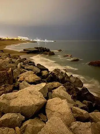 Photo de Platja de les Tres Xemeneies