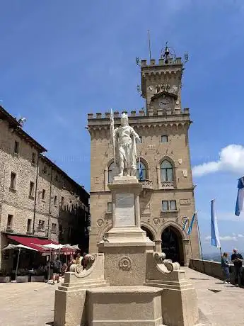 Photo de Place de la Liberté