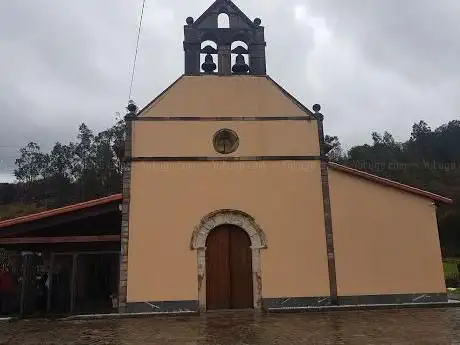Photo de Iglesia de San Pedro