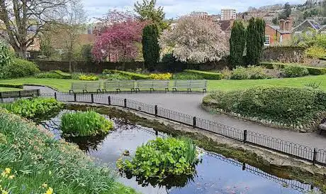 Photo de Castle Cliffe Gardens