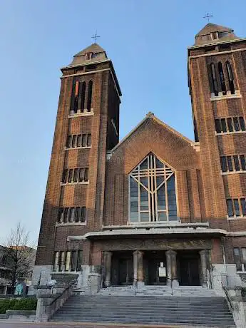 Église Saints-Pierre et Paul