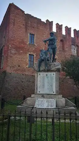 Monumento ai Caduti