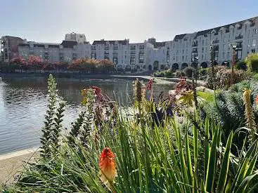 Esplanade des Abymes