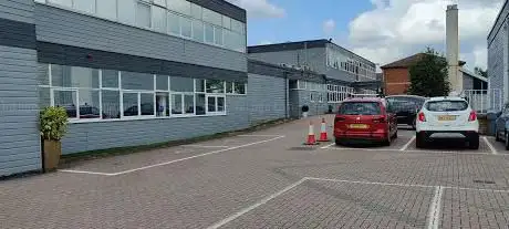Photo de Winners' Chapel Dartford  Kent.