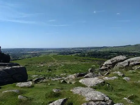 Pew Tor (Pu Tor)