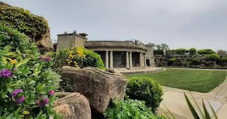 Winterstoke Gardens